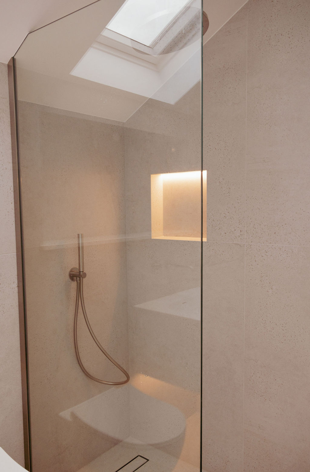 Bathroom Installations in Oxford, Swindon and Oxfordshire